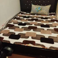 تخت دونفره