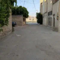 زمین-اشکاوند
