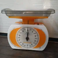 ترازو آشپزخانه نو