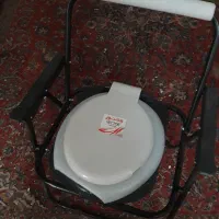 یک‌توالت‌فرنگی‌تا‌شو