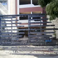 نیازمند جوشکار یا کارگر ساده