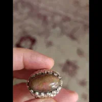 انگشتر اپال بادمی قواره درشت
