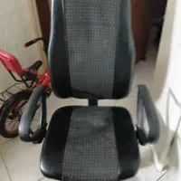 صندلی چرخدار دار