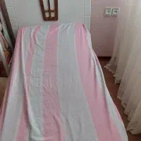 تخت یک نفره