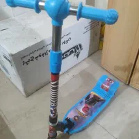 اسکوتر مرد عنکبوتی