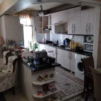 93 متر 2 خواب شهران طبقه اول
