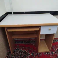 میز کامپیوتر