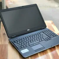 لپ تاپ8هسته ایcore i7دارای گرافیک تخصصی در حدآکبند