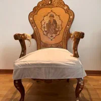 ۶عدد صندلی سلطنتی آنتیک کاملا تمیز