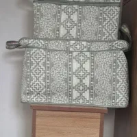 پادری، باکس لباس وغیره