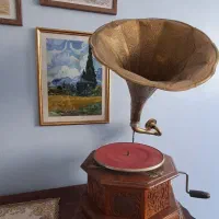 گرامافون مستر وویس آنتیک