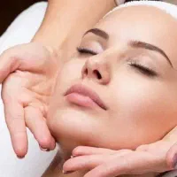 ماساژ حرفه ای صورت وبدن خانم ها