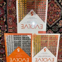 کتاب زبان evolve 5