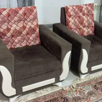 مبل راحتی و میز ناهار خوری
