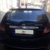 جیلی هاچبک دنده ای