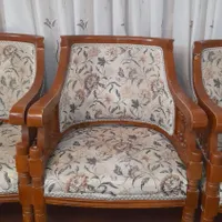 مبلمان چوبی در حد نو|مبلمان خانگی و میز عسلی|شیراز, باغ تخت|دیوار