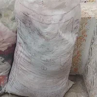 یک کیسه مانتو