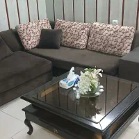 مبل اداری کاملا سالم و نو
