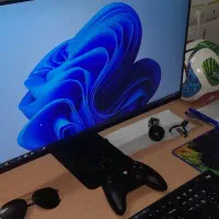 سیستم گیم با مانیتور۲۷ اینچ الترا اچ دی