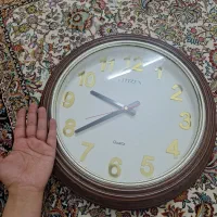 ساعت دیواری آرام گرد