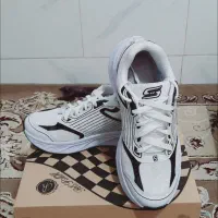 کتونی بدون واسطه مستقیم از کارگاه