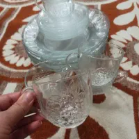 با سلام یک دست استکان و یک دست بشقاب غذا خوردی