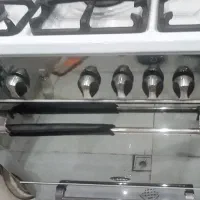 اجاق گاز فر دار