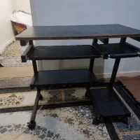 میز کامپیوتر