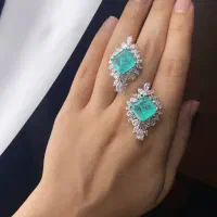 گوشواره جواهری زمرد کلکسیونی نقره زنانه نو