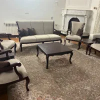 میز ناهار خوری ۸ نفره و مبل پذیرایی ۷ نفره