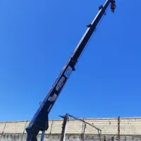 نیسان وخاور جرثقیل دکل بلند