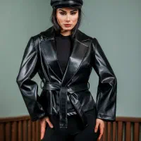 خیاط کت دوز ماهر همراه با بیمه تامین اجتماعی