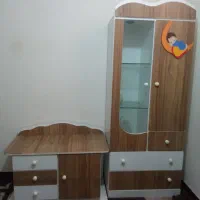 کمد لباسی وپاتختی