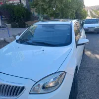 خودرو برلیانس ۳۳۰ اتومات
