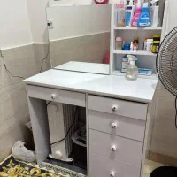 میز ارایشی