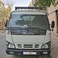 کامیون ۵۲۰۰ ایسوزو مدل ۸۸
