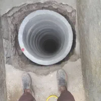 مقنی، چاه کن