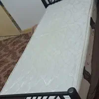 تخت و تشک