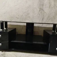 میز تلویزیون در حد نو