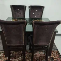 میز ناهارخوری