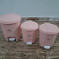 سطل زباله پدالی