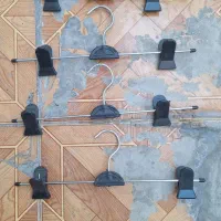 چوب لباسی ، رخت آویز ، آویز لباس