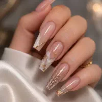 تخفیف ۵۰ درصدی آموزش تخصصی وحرفه ای کاشت ناخن