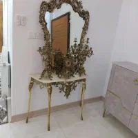 فروش،خریدار آئینه وشمعدان،بوفه،سماوربرنجی وغیره