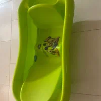 وان حمام کودک مارک تاتیا