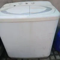 لباسشویی دو قلو تمیز