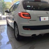پژو ۲۰۷i سقف پانوراما موتور Tu5 مدل ۱۴۰۰ دنده ای