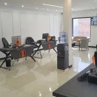 استخدام نظافتچی و کمک انباردار