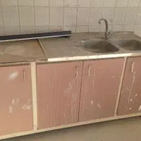 ده متر کابینت فلزی سالم پایین و بالا