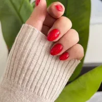 آموزش کاشت ناخن